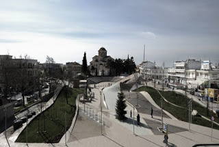 Παρακμάζει βραβευμένη τρισδιάστατη πλατεία στη Θεσσαλονίκη - Φωτογραφία 1