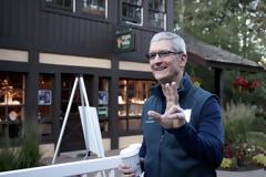 Ο Tim Cook παραβρίσκεται στην συγκέντρωση της Sun Valley μαζί με άλλους δισεκατομμυριούχους