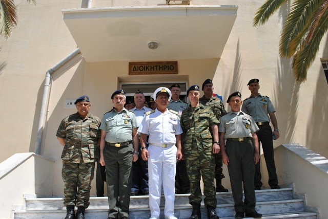 Επίσκεψη Αρχηγού ΓΕΕΘΑ στο 700 Στρατιωτικό Εργοστάσιο και στο Χημείο Στρατού - Φωτογραφία 1