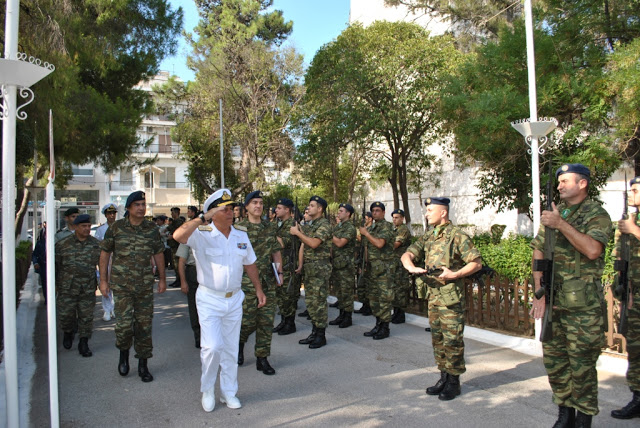 Επίσκεψη Αρχηγού ΓΕΕΘΑ στο 700 Στρατιωτικό Εργοστάσιο και στο Χημείο Στρατού - Φωτογραφία 2