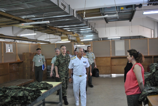 Επίσκεψη Αρχηγού ΓΕΕΘΑ στο 700 Στρατιωτικό Εργοστάσιο και στο Χημείο Στρατού - Φωτογραφία 5