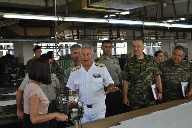 Επίσκεψη Αρχηγού ΓΕΕΘΑ στο 700 Στρατιωτικό Εργοστάσιο και στο Χημείο Στρατού - Φωτογραφία 7