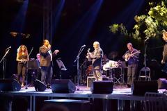 Δήμος Αμαρουσίου: Μοναδική λαϊκή βραδιά, με τον συνθέτη και σολίστ του μπουζουκιού Θ. Πολυκανδριώτη και τις ερμηνείες του Άγγελου και του Στέλιου Διονυσίου
