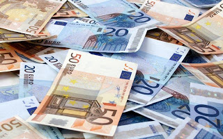 Προσοχή: Ποιοι δικαιούνται επίδομα 200 ευρώ το μήνα; - Φωτογραφία 1