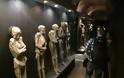 Το πιο μακάβριο θέαμα που έχετε δει! Περισσότερα από εκατό μουμιοποιημένα ανθρώπινα πτώματα σε Μουσείο στο Μεξικό - Φωτογραφία 2
