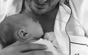 Γέννησε η Liv Tyler! Δείτε την πρώτη φωτογραφία του μωρού της [photo] - Φωτογραφία 2