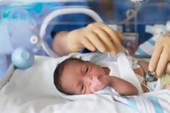«Πάρτι» υπερχρεώσεων στον ΕΟΠΥΥ με εντατικές νεογνών! Πόρισμα «καίει» μεγάλη κλινική
