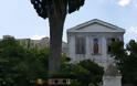 Το μυστηριώδες σπίτι με την πήλινη γυναίκα. Υπήρξε το πρώτο κέντρο διεκπεραίωσης ρουσφετιών στην Ελλάδα - Ο αστικός μύθος λέει ότι... [photos] - Φωτογραφία 2