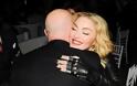 Γιατί η Madonna σταμάτησε να φοράει γάντια; ΔΕΝ ΘΑ ΤΟ ΠΙΣΤΕΥΕΤΕ! [photos] - Φωτογραφία 3