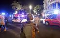Πασίγνωστη τραγουδίστρια πήγε στη Νίκαια την ώρα που γινόταν το τρομοκρατικό χτύπημα - Ποια είναι και πώς είναι στην υγεία της; [photos] - Φωτογραφία 3