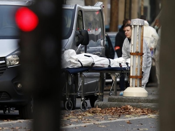 Φρικιαστικές λεπτομέρειες για τη διπλή τρομοκρατική επίθεση στο Παρίσι οχτώ μήνες μετά! - Φωτογραφία 2