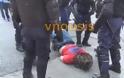 Σάλος με βίντεο από σύλληψη διαδηλωτή στο Σύνταγμα!