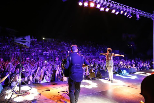 Θρίαμβος στη συναυλία της Άλκηστης Πρωτοψάλτη στην Κηφισιά! - Φωτογραφία 2