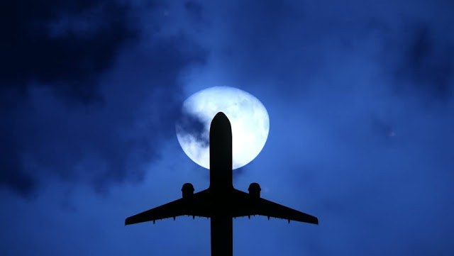 Αεροπλάνα…με φόντο το φεγγάρι! [photos] - Φωτογραφία 11