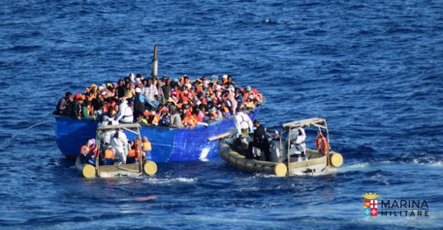 Περισσότεροι από 3.200 μετανάστες διασώθηκαν χθες στη Μεσόγειο! - Φωτογραφία 4