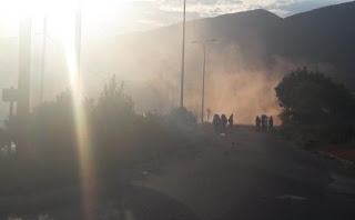 Δακρυγόνα στην διαδήλωση του No Border Camp στο Κέντρο Κράτησης Μεταναστών στην Ξάνθη - Φωτογραφία 1