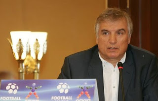 Ο Πρόεδρος της Ένωσης Ποδοσφαιρικών Σωματείων Αθηνών, Παναγιώτης Δημητρίου, μίλησε για την βίαιη επίθεση που δέχθηκε - Φωτογραφία 1