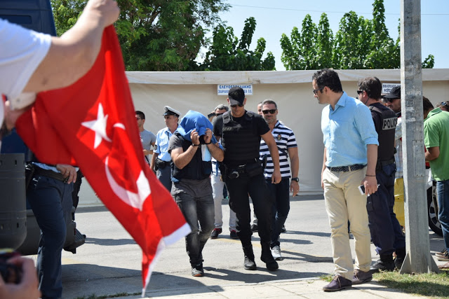 Οι καταθέσεις των 8 Τούρκων αξιωματικών και η τρανσέξουαλ που έκανε άνω κάτω τα δικαστήρια! - Φωτογραφία 3