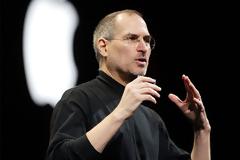 Γιατί ο Steve Jobs φορούσε τα ίδια ρούχα κάθε μέρα