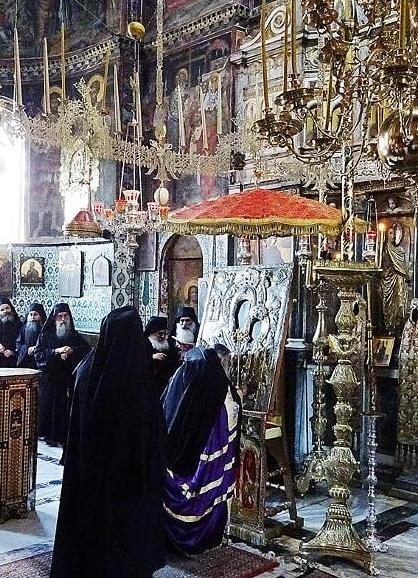 8741 - Φωτογραφίες από την πανήγυρη του Αγίου Αθανασίου του Αθωνίτη στην Ιερά Μονή Μεγίστης Λαύρας - Φωτογραφία 4