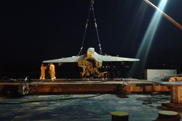 Ανέλκυση Αεροσκάφους F-16 Blk 52+ (Βίντεο) - Φωτογραφία 11