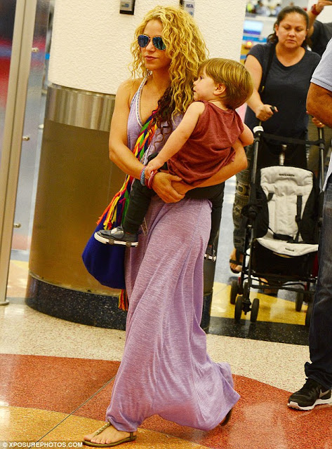 Δείτε την Shakira μαζί με τον γιο της! [photos] - Φωτογραφία 2