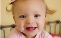 4 τρόποι για να ανακουφίσετε το μωρό σας όταν βγάζει δόντια