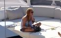 Που πήγε διακοπές η Lindsay Lohan μετά το χωρισμό της; [photos] - Φωτογραφία 2