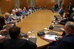 ΠΑΣΟΚ: «ΠΡΩΤΑΠΡΙΛΙΑ ΔΙΑΡΚΕΙΑΣ» ΑΠΟ ΤΟΝ ΠΡΩΘΥΠΟΥΡΓΟ