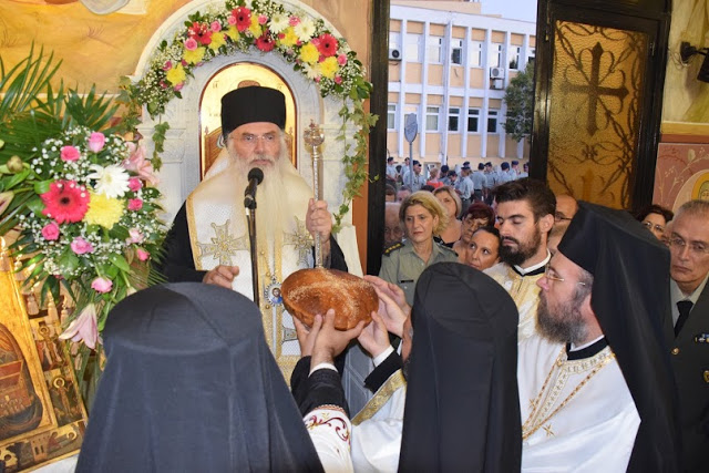 Εορτή του Αγίου Παντελεήμονα στο 401 ΓΣΝΑ - Φωτογραφία 21