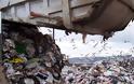 «Πόλεμος» μεταξύ δήμων-περιφερειών για τα σκουπίδια…