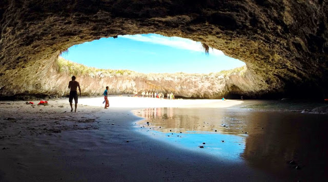 Μια παραλία κρυμμένη σε βουνό... [photo+video] - Φωτογραφία 3