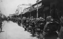 Όταν οι συμμαχικές δυνάμεις αποβίβασαν 3.000 στρατιώτες στο Φάληρο για να πάρουν την Αθήνα - Φωτογραφία 1