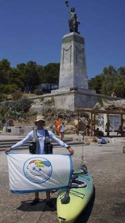 Ένα κανό για ένα παιδικό «χαμόγελο» [video] - Φωτογραφία 2