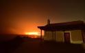 Ολονύχτια μάχη με τις φλόγες στα νότια - Στην Αγία Γαλήνη έφτασαν οι φλόγες - Άλλες 8 φωτιές τη νύχτα - Φωτογραφία 1