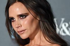 Το καλοκαιρινό φόρεμα της Victoria Beckham που εντυπωσίασε [photos]