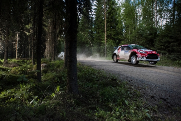 WRC: Τρομακτικά ατυχήματα στο Ράλι Φινλανδίας [video] - Φωτογραφία 4