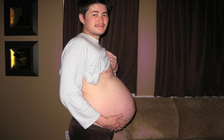 Αυτός είναι ο πρώτος άντρας που έμεινε έγκυος! - Φωτογραφία 1