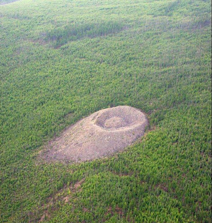 Ένας κρατήρας άγνωστης προέλευσης! [photos] - Φωτογραφία 4