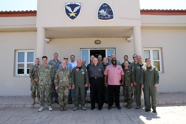 Επίσκεψη του Capstone General & Flag Officer Course στην 115ΠΜ - Φωτογραφία 1