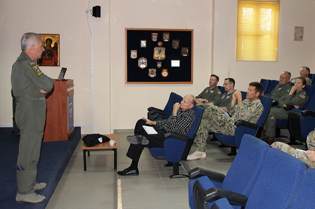 Επίσκεψη του Capstone General & Flag Officer Course στην 115ΠΜ - Φωτογραφία 4