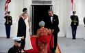 O Ομπάμα θαυμάζει τη Μισέλ... [photos] - Φωτογραφία 3