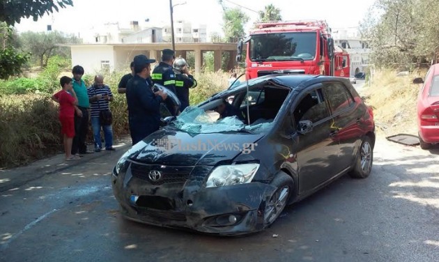 Ανατροπή αυτοκινήτου στις Μουρνιές με έναν τραυματία (φωτο) - Φωτογραφία 2