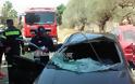 Ανατροπή αυτοκινήτου στις Μουρνιές με έναν τραυματία (φωτο) - Φωτογραφία 1