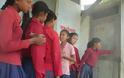 Νεπάλ: Κορίτσια φωτογραφίζουν όσα ΔΕΝ επιτρέπεται να αγγίζουν όταν έχουν περίοδο... ΑΠΙΣΤΕΥΤΟ [photos] - Φωτογραφία 2