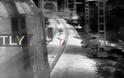 ΣΥΓΚΛΟΝΙΣΤΙΚΟ ΒΙΝΤΕΟ: Υπάλληλος τρέχει και πιάνει το αγοράκι από τις γραμμές του τρένου λίγο πριν το μοιραίο... [video]