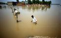 29 νεκροί από ισχυρές βροχοπτώσεις στο Πακιστάν - Δεκάδες άνθρωποι αγνοούνται