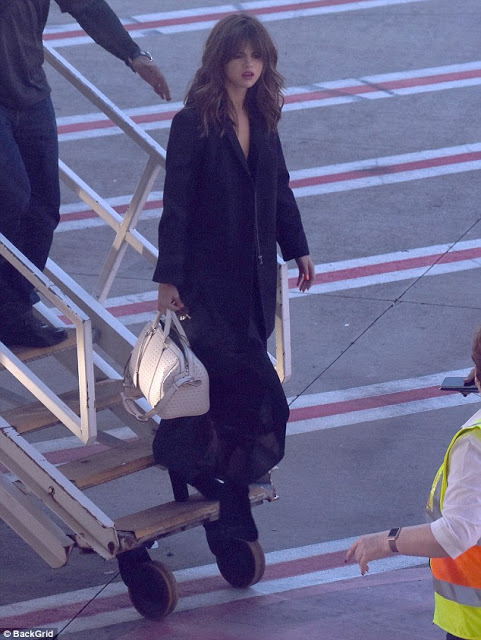 ΕΤΣΙ έφτασε η Selena Gomez στην Αυστραλία [photos] - Φωτογραφία 3