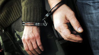 Οικογενειακή επιχείρηση τα ναρκωτικά στα Γρεβενά - Συνελήφθησαν γονείς και γιος - Φωτογραφία 1