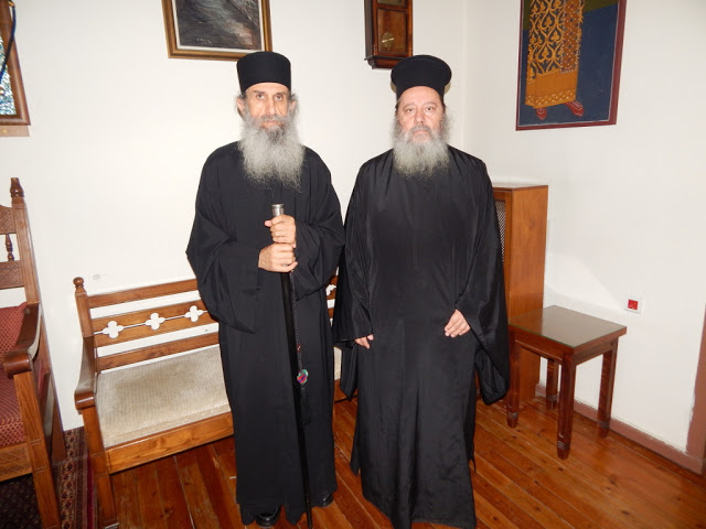 8867 - Ο Θεοφιλέστατος Επίσκοπος Κερνίτσης στο Άγιο Όρος (φωτογραφίες) - Φωτογραφία 12